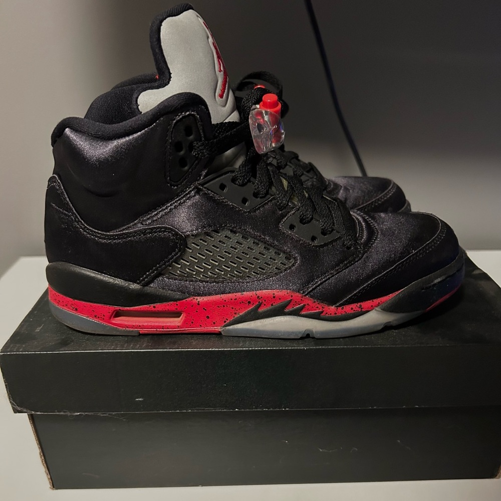Air Jordan Retro 5